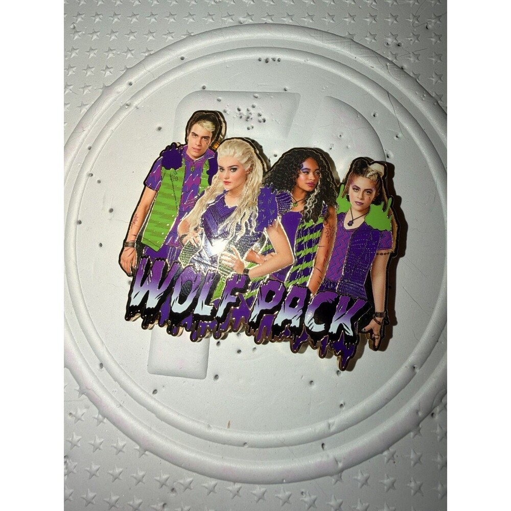 Disney Channel PALM Wolf Pack Signature Edition 200 Pin Zombies Chaser LE